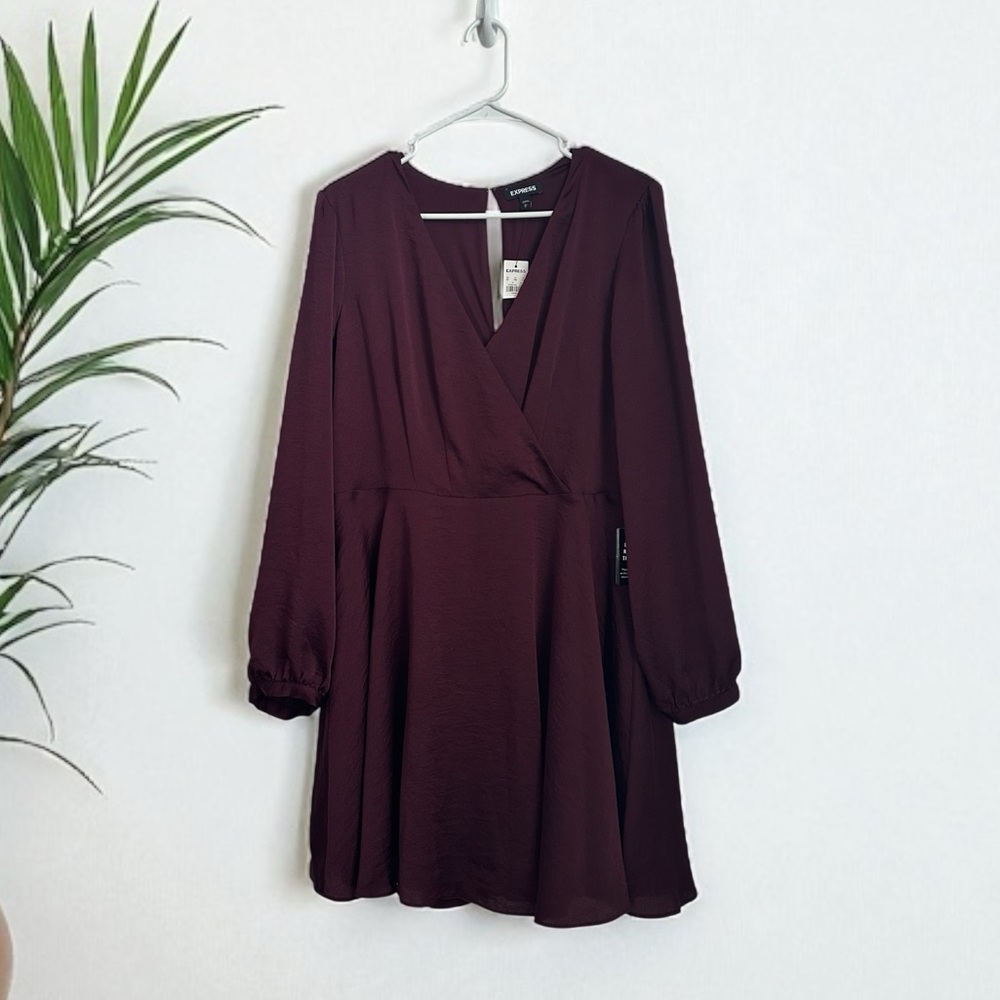 NWT Express Women’s Red Wine Long Sleeve Polyester Dress Size L